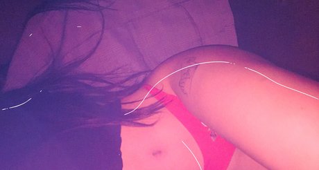 Nagie wyciekłe zdjęcie OnlyFans od Zarasa 