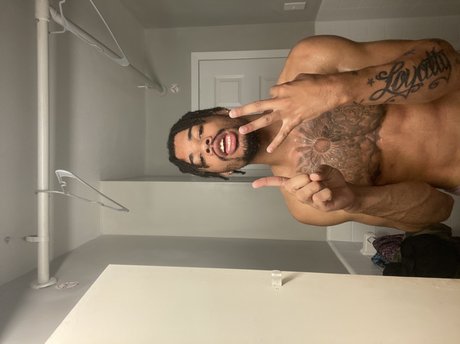 Nagie wyciekłe zdjęcie OnlyFans od Freddyisland