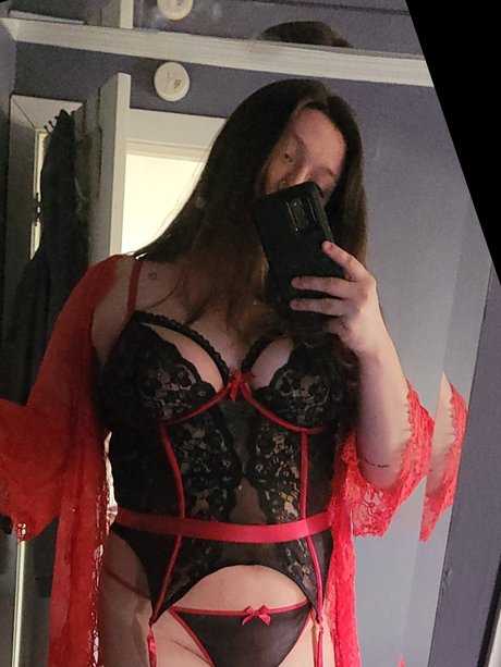 Nagie wyciekłe zdjęcie OnlyFans od Lulu Lacy
