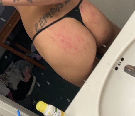 Nagie wyciekłe zdjęcie OnlyFans od Mimis Sexi Body 