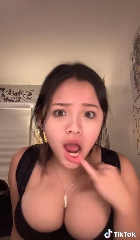 Nagie wyciekłe zdjęcie OnlyFans od Kawaiinoniexx