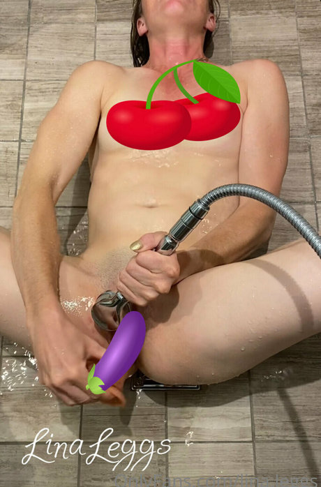 Nagie wyciekłe zdjęcie OnlyFans od Linaleggs