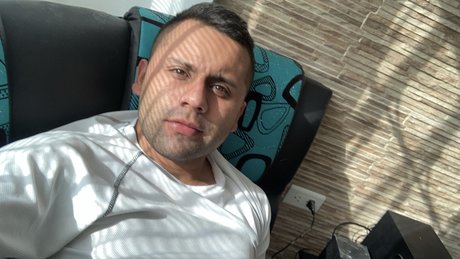 Nagie wyciekłe zdjęcie OnlyFans od Juan Guzman