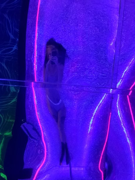 Nagie wyciekłe zdjęcie OnlyFans od Mixie Marie 