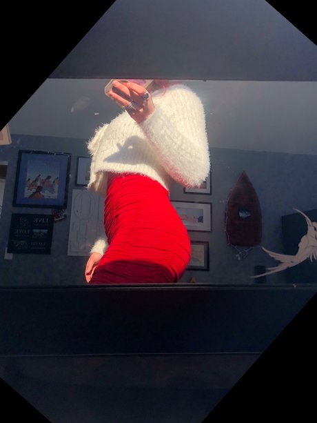 Nagie wyciekłe zdjęcie OnlyFans od Charlotte Aria