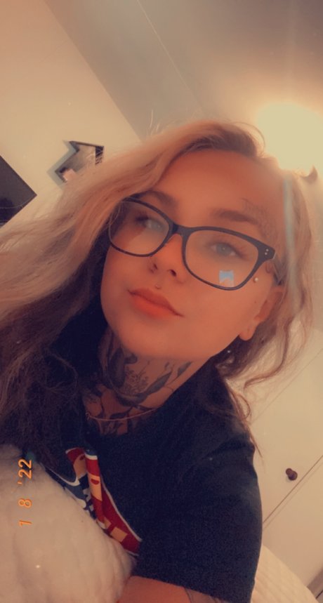 Nagie wyciekłe zdjęcie OnlyFans od Shay