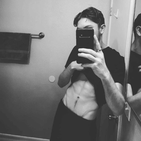 Nagie wyciekłe zdjęcie OnlyFans od Eddie Dubz