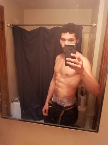 Nagie wyciekłe zdjęcie OnlyFans od Charles Draughton