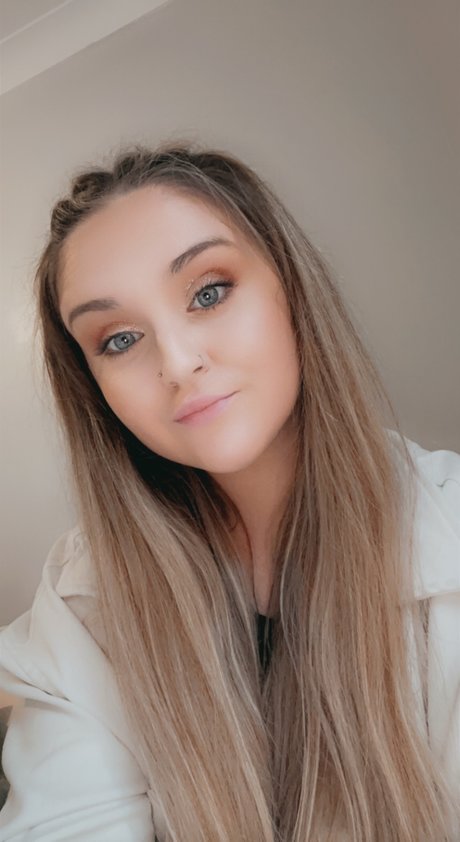 Laceyroseee