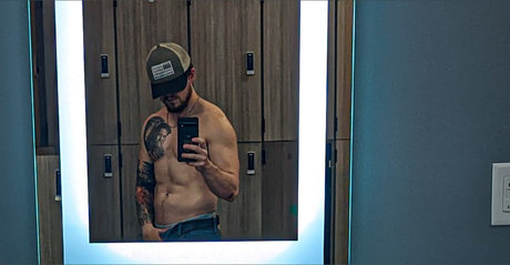 Nagie wyciekłe zdjęcie OnlyFans od Cj