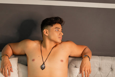 Nagie wyciekłe zdjęcie OnlyFans od Mikeposl