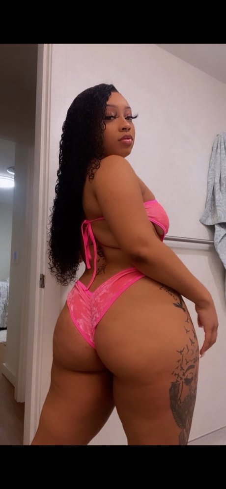 Nagie wyciekłe zdjęcie OnlyFans od Creamy Yas