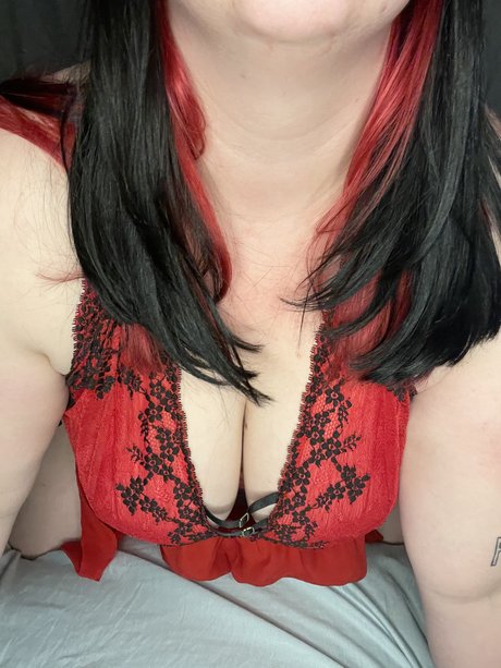 Nagie wyciekłe zdjęcie OnlyFans od Mia Babe