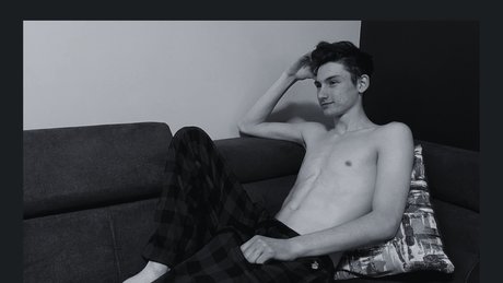 Nagie wyciekłe zdjęcie OnlyFans od Sean