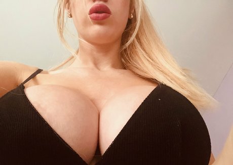 Bunnyblondy