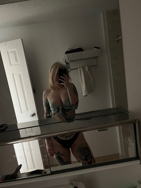 Nagie wyciekłe zdjęcie OnlyFans od Unknownalison