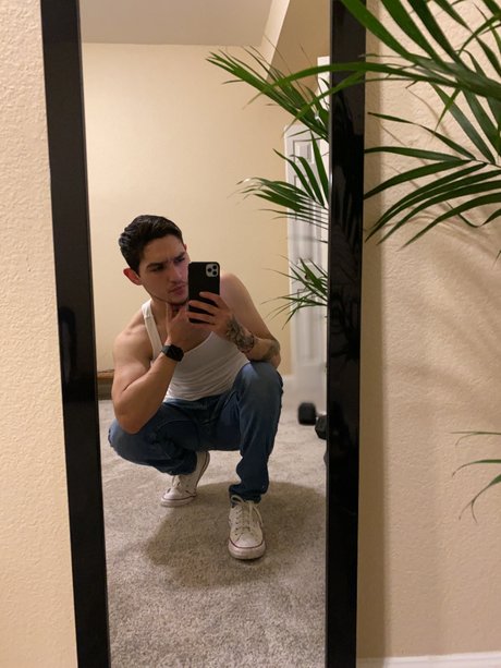 Nagie wyciekłe zdjęcie OnlyFans od Raul