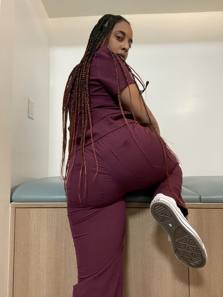 Nagie wyciekłe zdjęcie OnlyFans od Nursebooty
