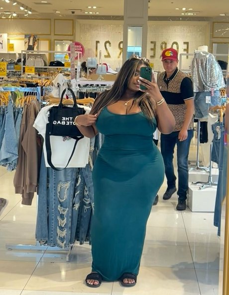 Nagie wyciekłe zdjęcie OnlyFans od Allohhhh