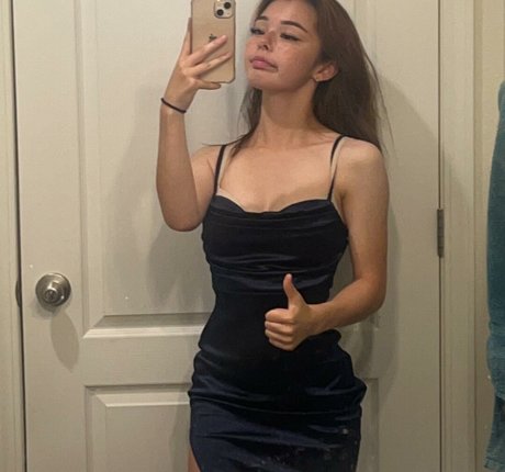 Nagie wyciekłe zdjęcie OnlyFans od Carly Mai