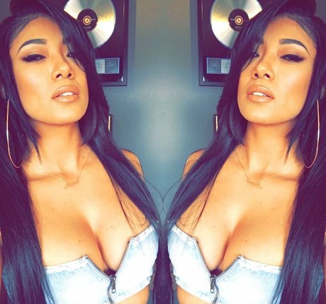 Nagie wyciekłe zdjęcie OnlyFans od Milaj