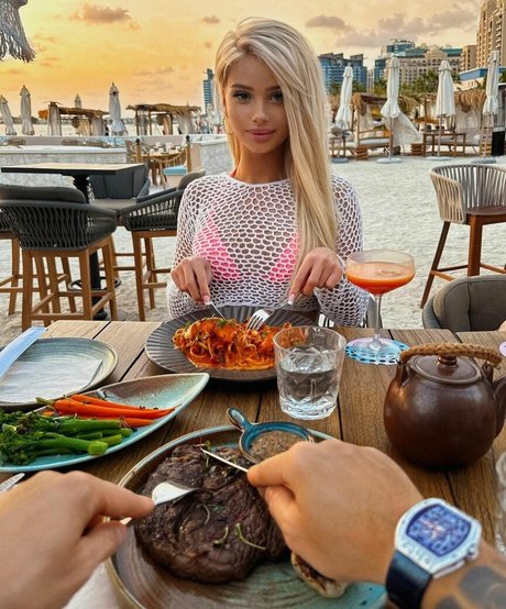 Nastasia Still