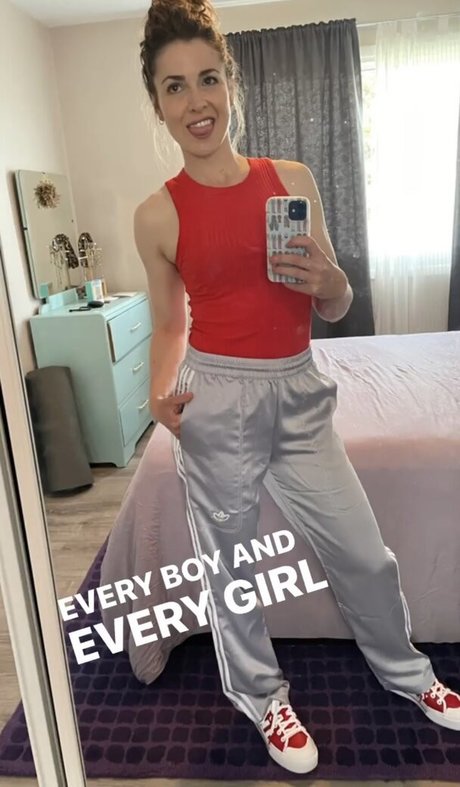 Gina Louise Phillips