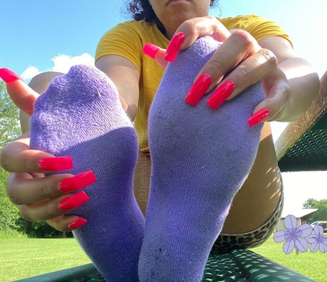 Etherealdemiefeet
