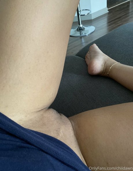 Nagie wyciekłe zdjęcie OnlyFans od Chiidawn