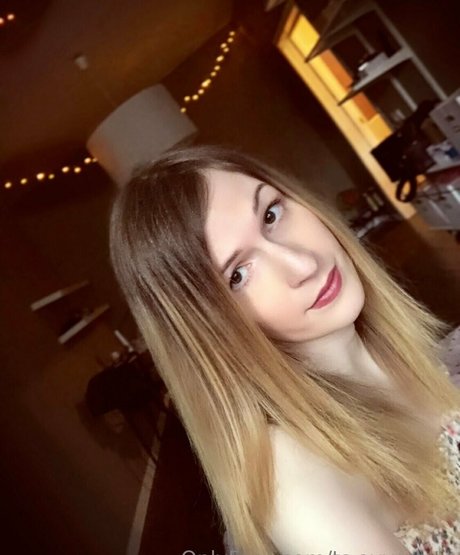 Mspeachymoon