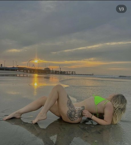 Nagie wyciekłe zdjęcie OnlyFans od Keykeyxoxo