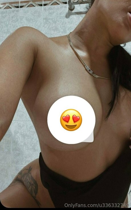 Nagie wyciekłe zdjęcie OnlyFans od Pielmorenitaz