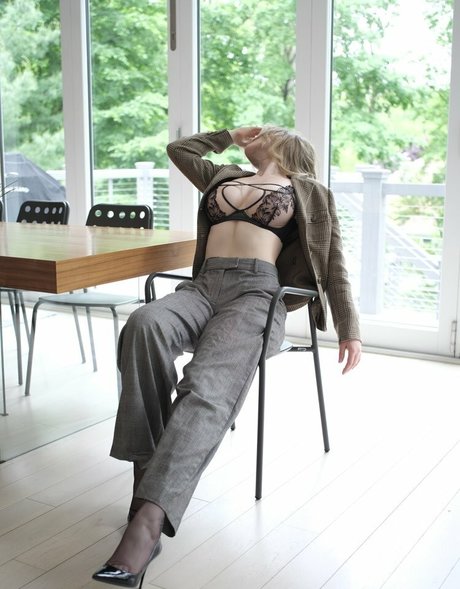 Nagie wyciekłe zdjęcie OnlyFans od Adelyn Moore