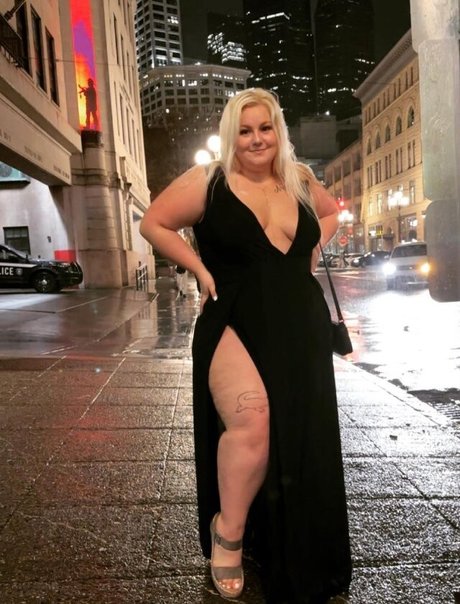 Nagie wyciekłe zdjęcie OnlyFans od Ashley Stonecypher