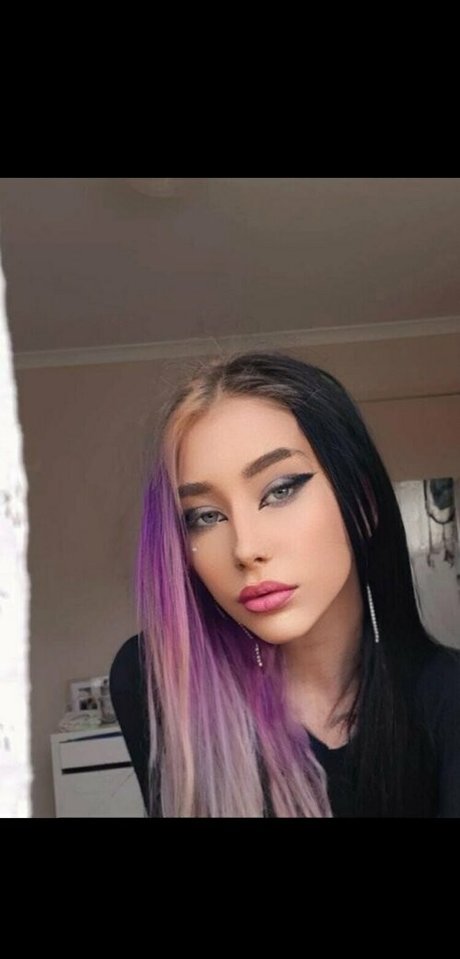 Hayleysyourtoyxx