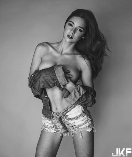 Nagie wyciekłe zdjęcie OnlyFans od Elena Safavi