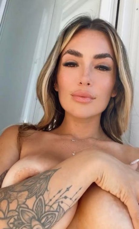 Nagie wyciekłe zdjęcie OnlyFans od Luciana Del Mar