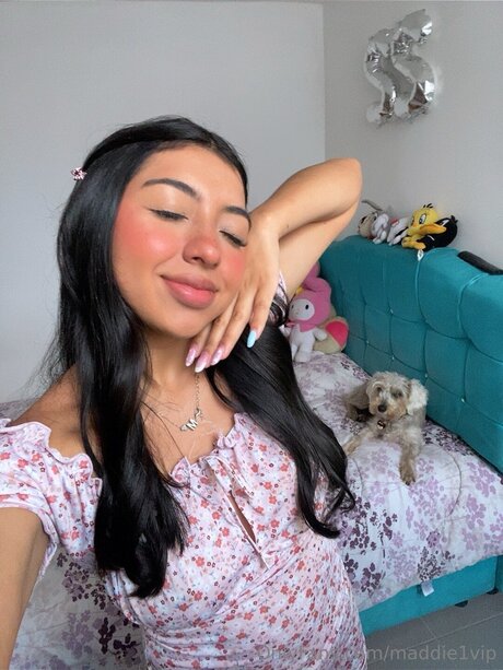 Nagie wyciekłe zdjęcie OnlyFans od Maddie1free