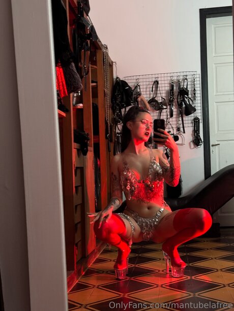 Nagie wyciekłe zdjęcie OnlyFans od Mantubelafree