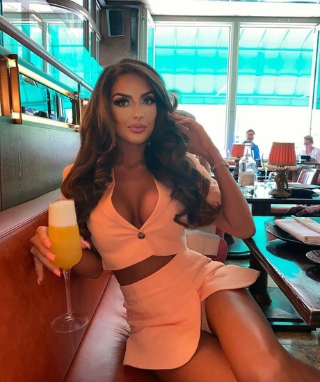 Kayleigh Rose Dematos