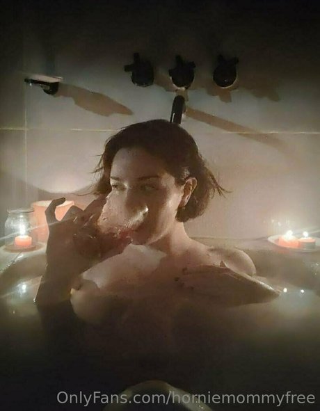 Horniemommyfree