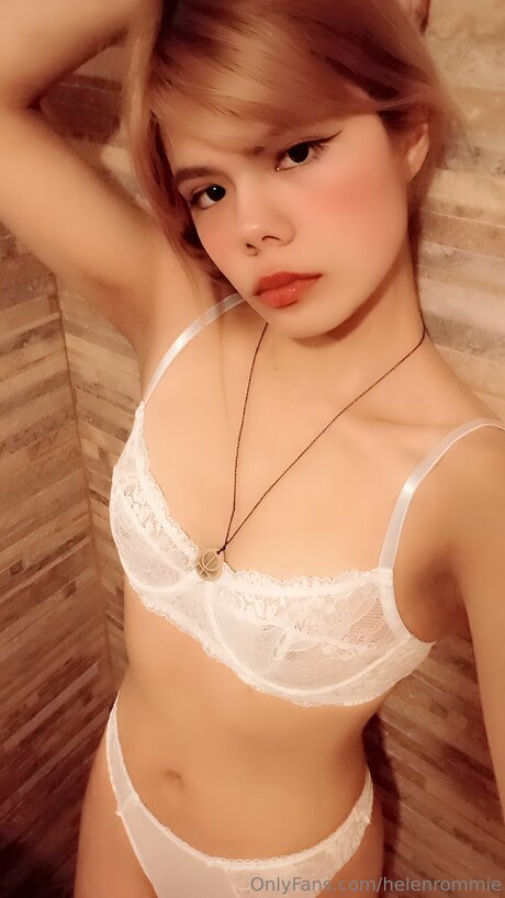 Nagie wyciekłe zdjęcie OnlyFans od Helenrommie