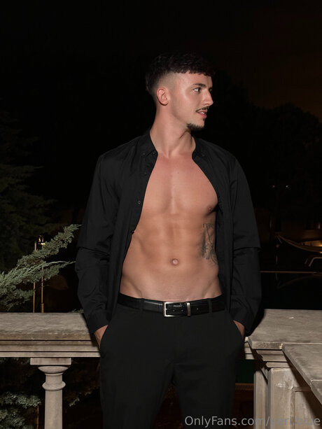 Nagie wyciekłe zdjęcie OnlyFans od Yeribluexx