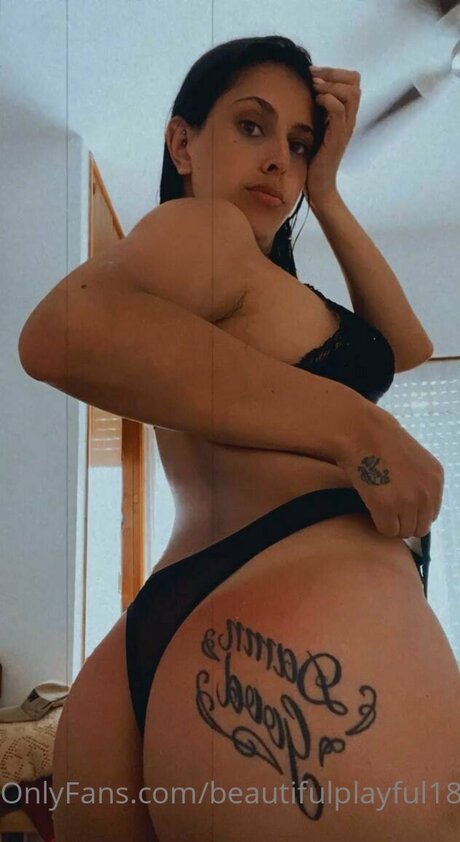 Nagie wyciekłe zdjęcie OnlyFans od Latinbrunette01