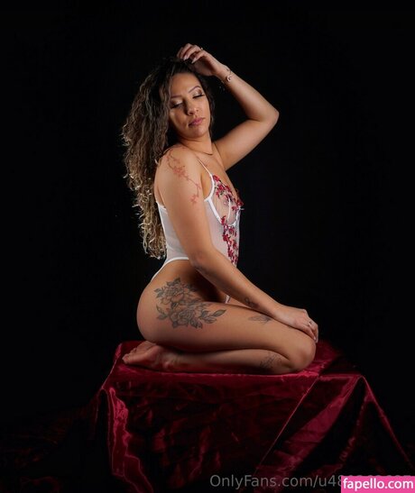Nagie wyciekłe zdjęcie OnlyFans od Leanabge