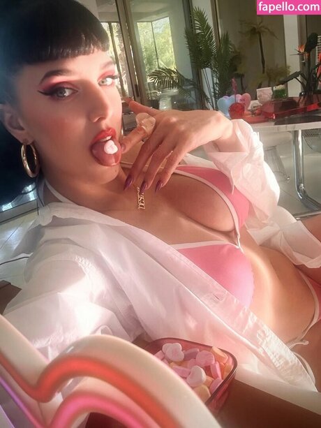Nagie wyciekłe zdjęcie OnlyFans od Megan Louise
