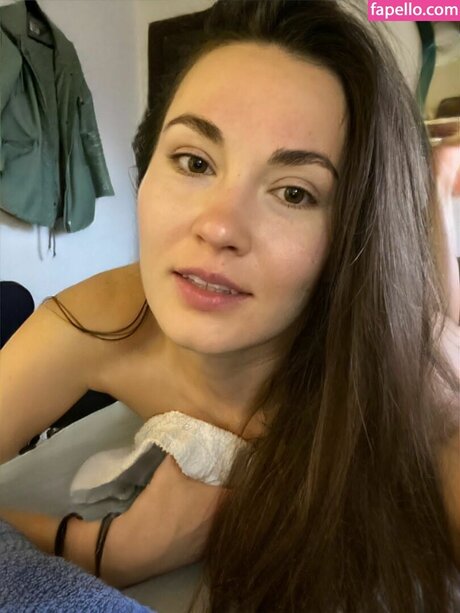 Nagie wyciekłe zdjęcie OnlyFans od Ekaterinanaturally