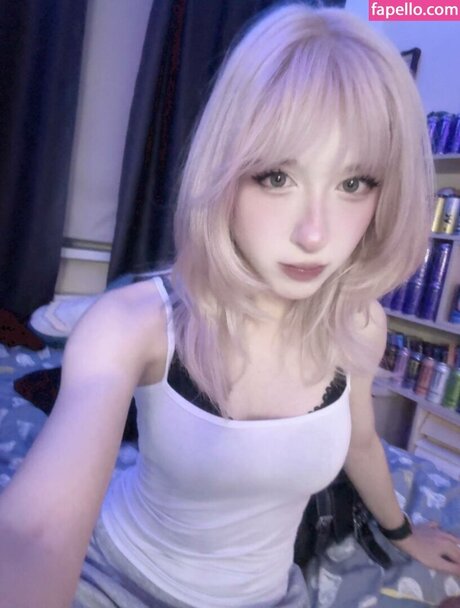 Nagie wyciekłe zdjęcie OnlyFans od Pelememe