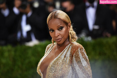 Mary J Blige