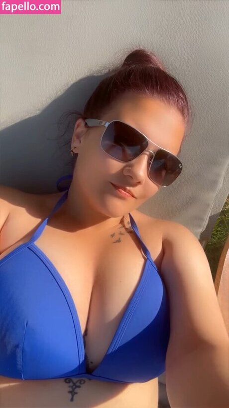 Nagie wyciekłe zdjęcie OnlyFans od Chelzbcfcburke